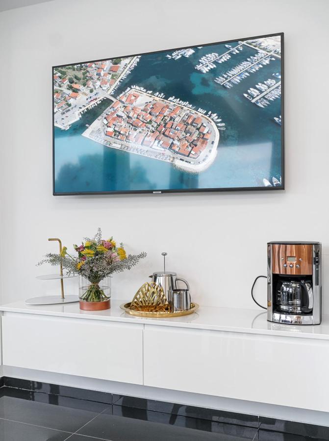 Alexandra Apartments Tribunj  Ngoại thất bức ảnh