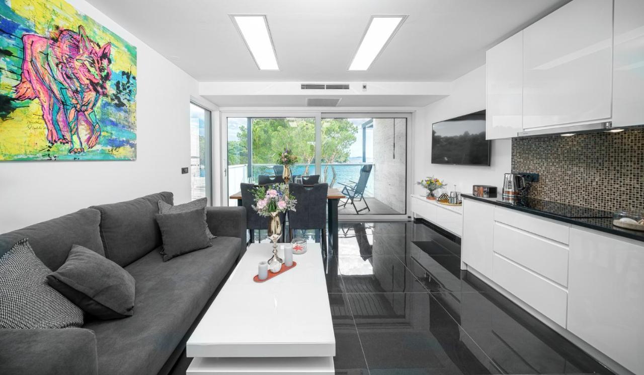 Alexandra Apartments Tribunj  Ngoại thất bức ảnh