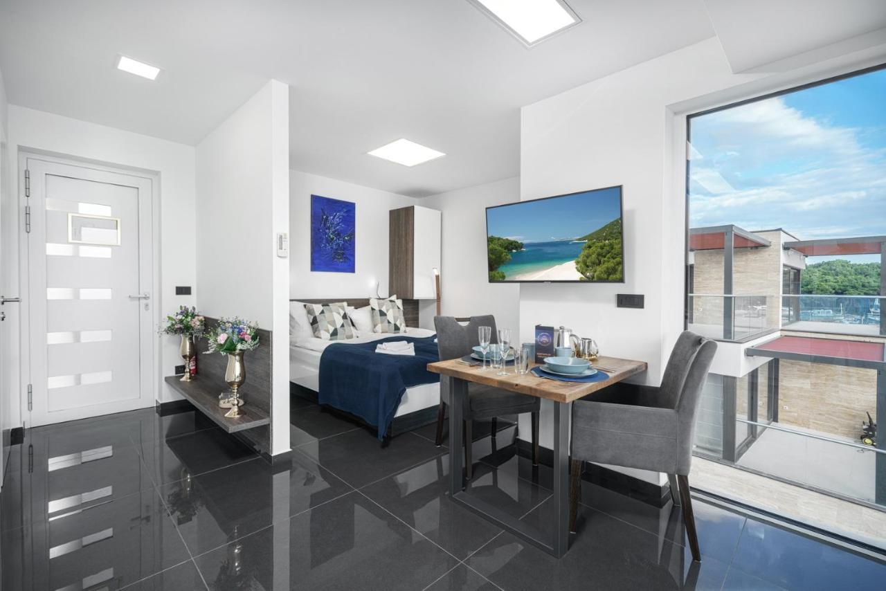 Alexandra Apartments Tribunj  Ngoại thất bức ảnh