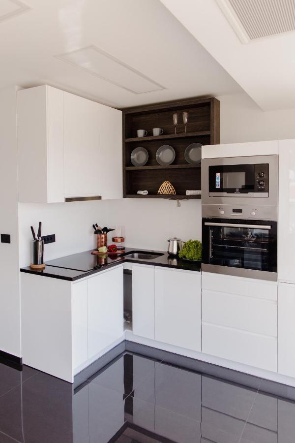 Alexandra Apartments Tribunj  Ngoại thất bức ảnh