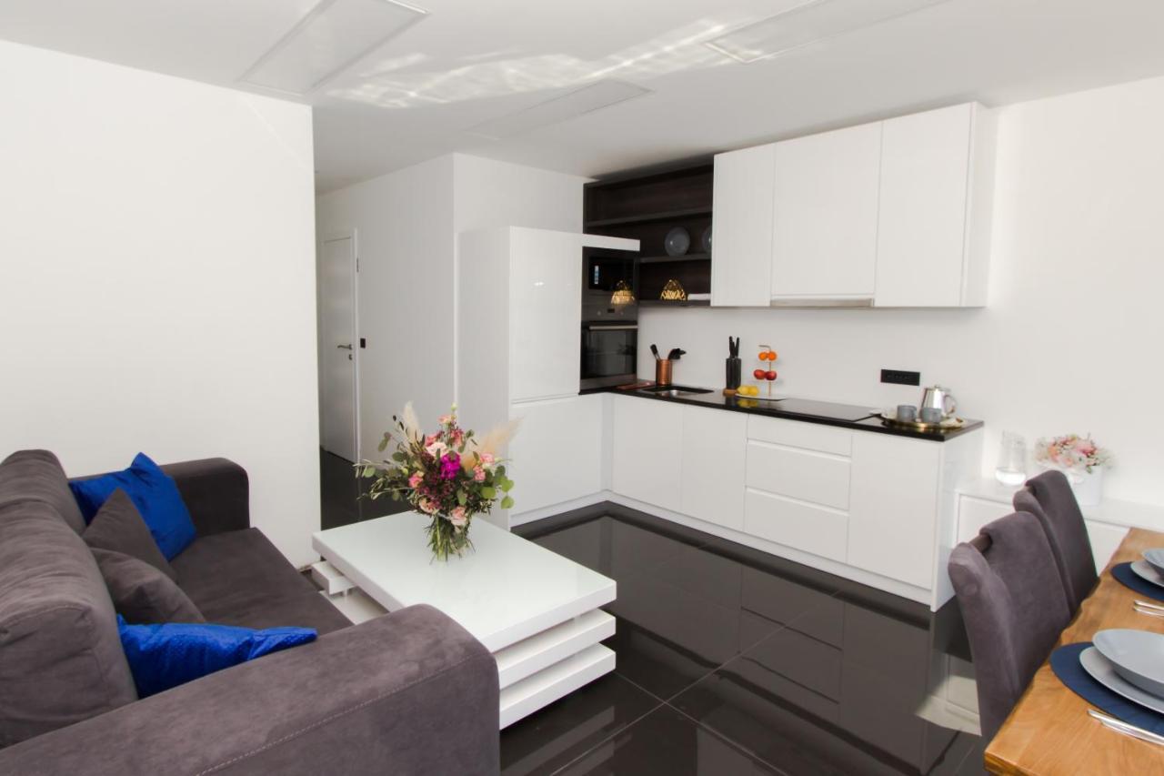 Alexandra Apartments Tribunj  Ngoại thất bức ảnh