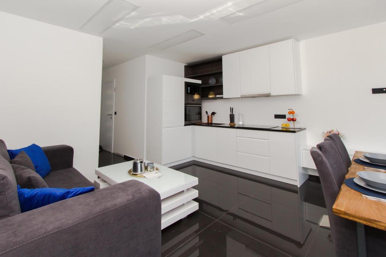 Alexandra Apartments Tribunj  Ngoại thất bức ảnh